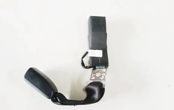 Lexus GS 300 350 430 450H Rear seatbelt buckle