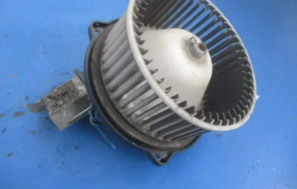 Mitsubishi Galant Heater fan/blower 194000-1040