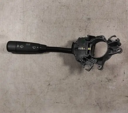 Mercedes-Benz E W210 Indicator stalk A2105450110 01401410