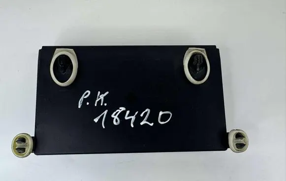 Mercedes-Benz E W211 Door control unit/module 2118207526 351162