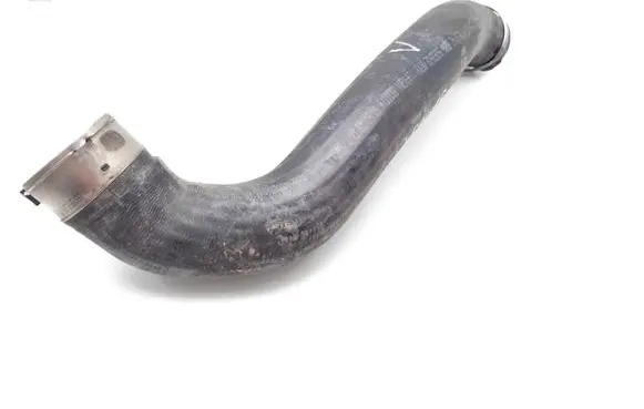 Volvo V40 Intercooler hose/pipe 31439896