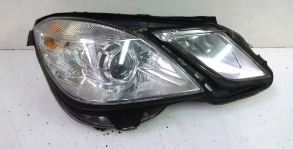 Mercedes-Benz E W212 Headlight/headlamp A2128208261