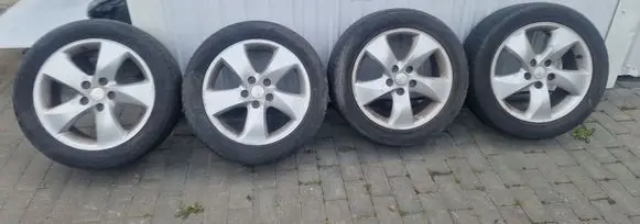KIA Carens II R17 alloy rim 