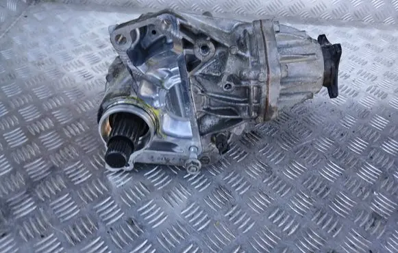 Suzuki SX4 S-Cross Gearbox transfer box case 1M4