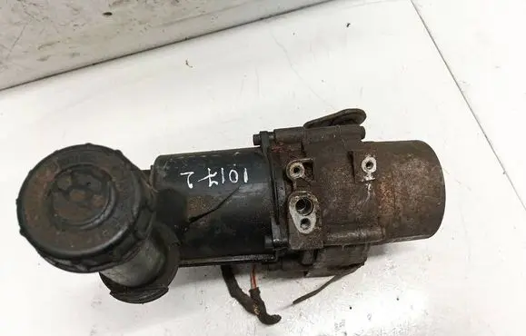 Citroen C4 I Power steering pump a5097811