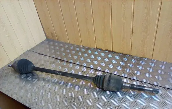 Chrysler Voyager Front driveshaft