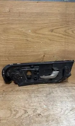 Volvo V70 Front door interior handle 9203064