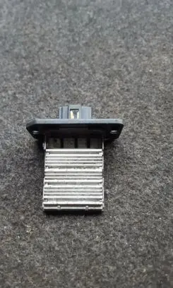 KIA Carens I Heater blower motor/fan resistor