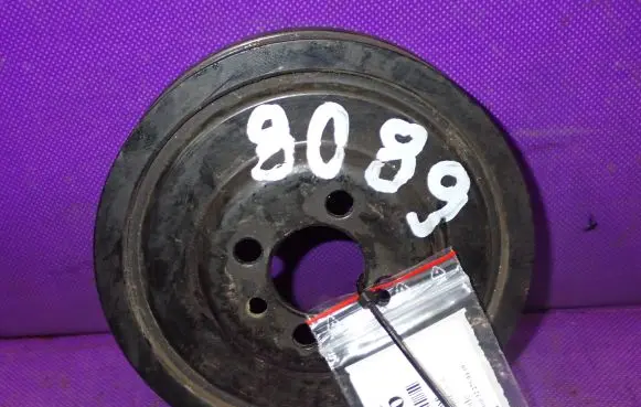 Seat Altea XL Crankshaft pulley 03G105243