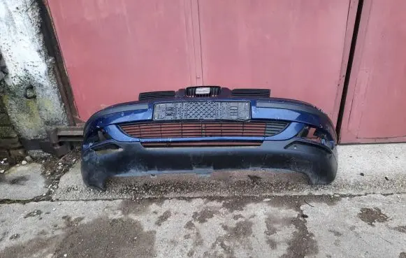 Seat Toledo II (1M) Front bumper