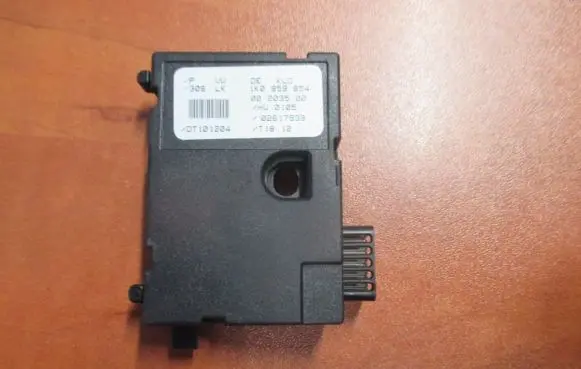 Skoda Octavia Mk2 (1Z) Engine control unit/module 1K0959654