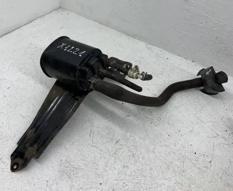 Mazda 3 II Active carbon filter fuel vapour canister P53V