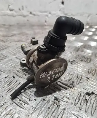 Volkswagen Phaeton EGR valve 72228601