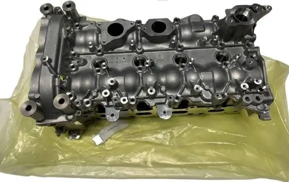 Mercedes-Benz A W177 Engine head A2600106701 A2600102301 2600106701