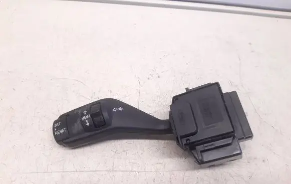 Ford Focus Indicator stalk 4M5T13335BD