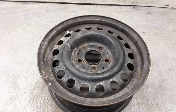Mercedes-Benz E W124 R15 steel rim 1244001202