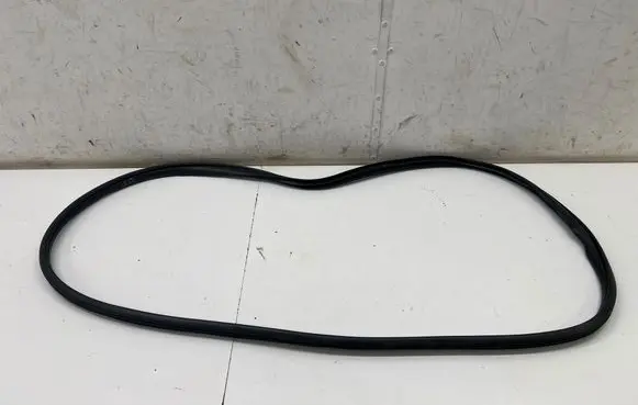 Mazda 3 Front door rubber seal 