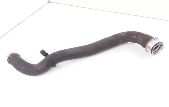 Mercedes-Benz CLS C219 Intercooler hose/pipe A2115015382
