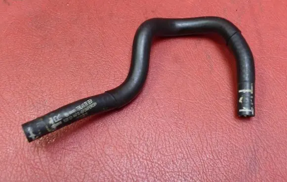 Volkswagen Golf VII Engine coolant pipe/hose 5Q0121447G