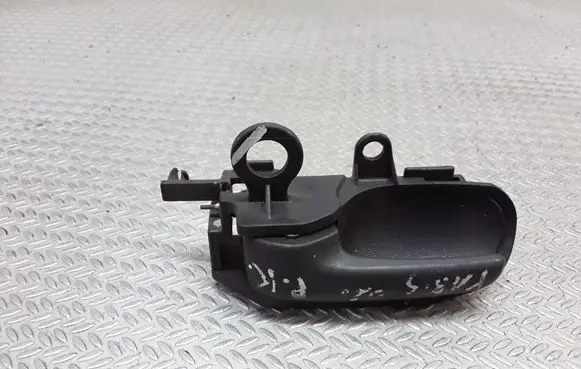 Toyota Yaris Front door interior handle