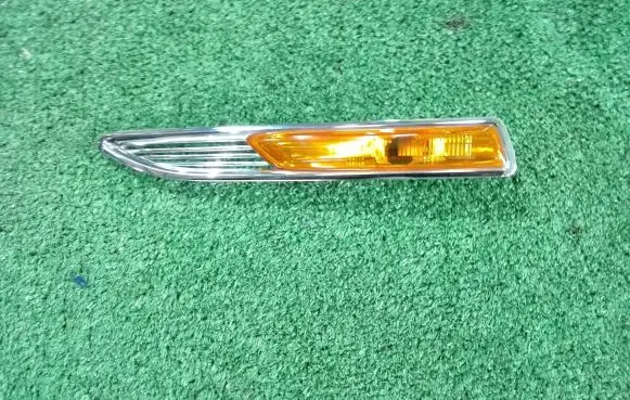 Ford Mondeo MK IV Front fender indicator light 7S7113K354BD