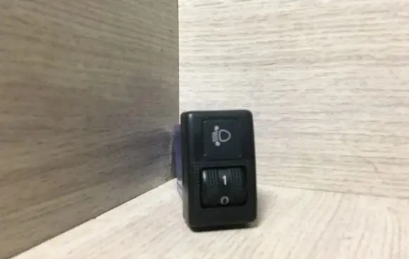 Mazda Premacy Headlight level height control switch BJ3D666F0