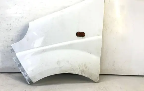 Opel Vivaro Fender k3114