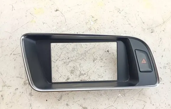 Audi Q5 SQ5 8R Radio/GPS head unit trim 8R1857186P 8R1857186 25012009