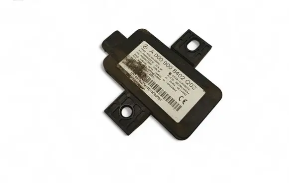 Mercedes-Benz CLS C218 X218 Tire pressure control unit A0009008402