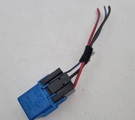 BMW 3 E90 E91 Hazard warning light relay V23134K59X313 61366915327 6915327
