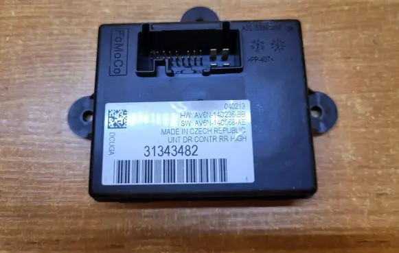 Volvo V60 Door control unit/module 31343482 AV6N14C068AE