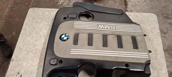 BMW X5 E70 Engine cover (trim) 7788908