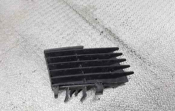Opel Vectra C Front bumper lower grill 09186128