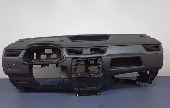 Chevrolet Express Dashboard 682002650R