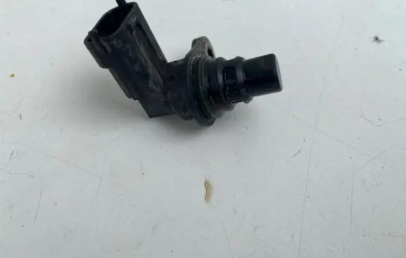 Volvo V60 Camshaft position sensor BM5112K073AB