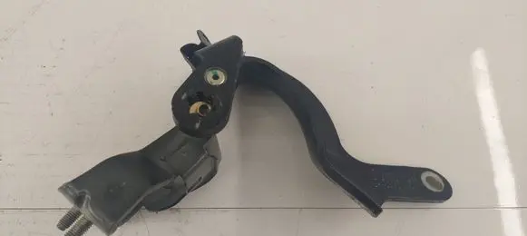 Audi Q7 4L Tailgate/trunk/boot hinge 4L0827299B