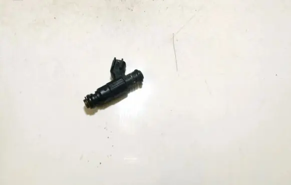 Mini One - Cooper R50 - 53 Fuel injector 0280155991 04891192aa