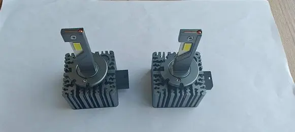 Audi A6 S6 C6 4F Headlight/headlamp bulb 