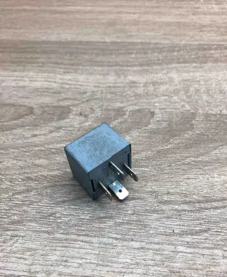 Audi A8 S8 D3 4E Other relay 141951253B 20240072