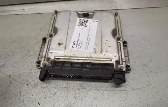 Peugeot 607 Engine control unit/module 0281010262 9637874080