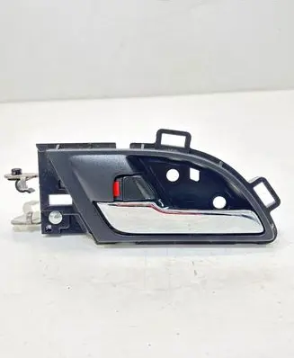 Honda CR-V Front door exterior handle