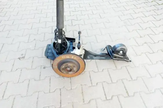 Volvo XC40 Rear shock absorber/damper 32246247