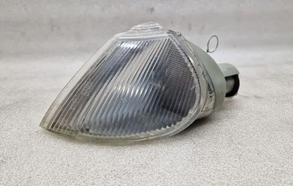 Renault Laguna I Front indicator light 7700820126