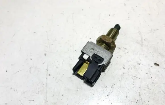 Mazda Premacy Brake pedal sensor switch