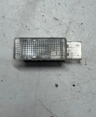 Volkswagen Golf IV Other interior light 6L0947565