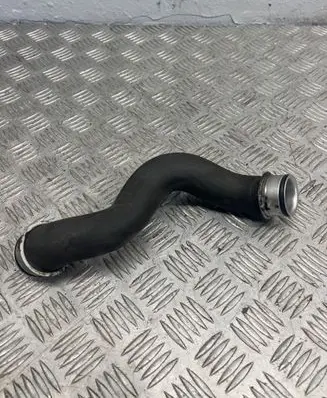 Mercedes-Benz C W204 Engine coolant pipe/hose A2045011632