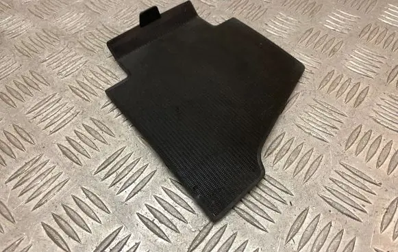 Volvo XC90 Glove box pad 31389949 31389950