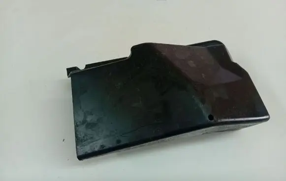 Chrysler Sebring (JS) Fuse box cover 04692137AA