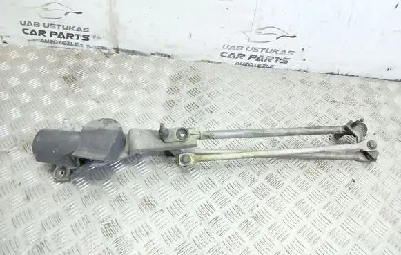 Ford Focus Front wiper linkage and motor