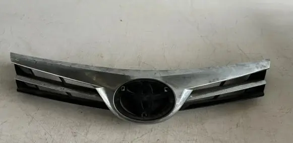 Toyota Corolla E160 E170 Front bumper upper radiator grill 53111-02A80